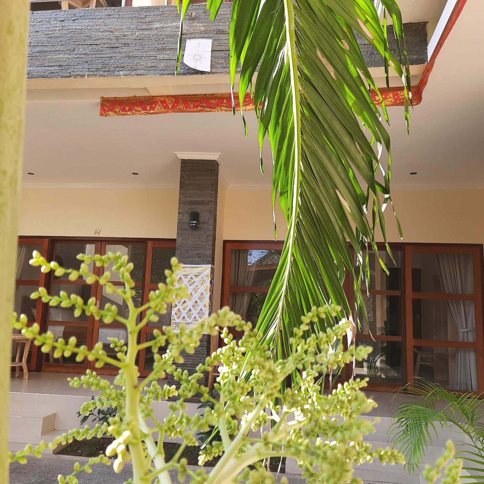 The Pulau Bungalow Nusa Lembongan  Room photo